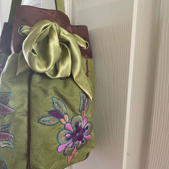 Ipa-Nima fabric green& Brown Floral embroidery medium shoulder bag bohemian look - Picture 5 of 16